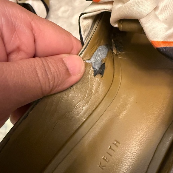 Stylish Charles & Keith Shoes - Picture 8 of 11